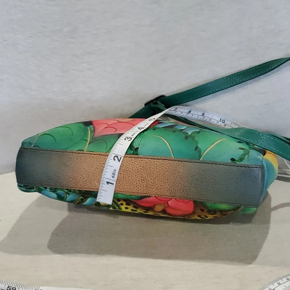 Anuschka Leopard handpainted leather crossbody adjustable 3 pocket bag - Picture 5 of 11